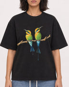 Mockup Boxy Heavyweight Tee Black female close-up 37