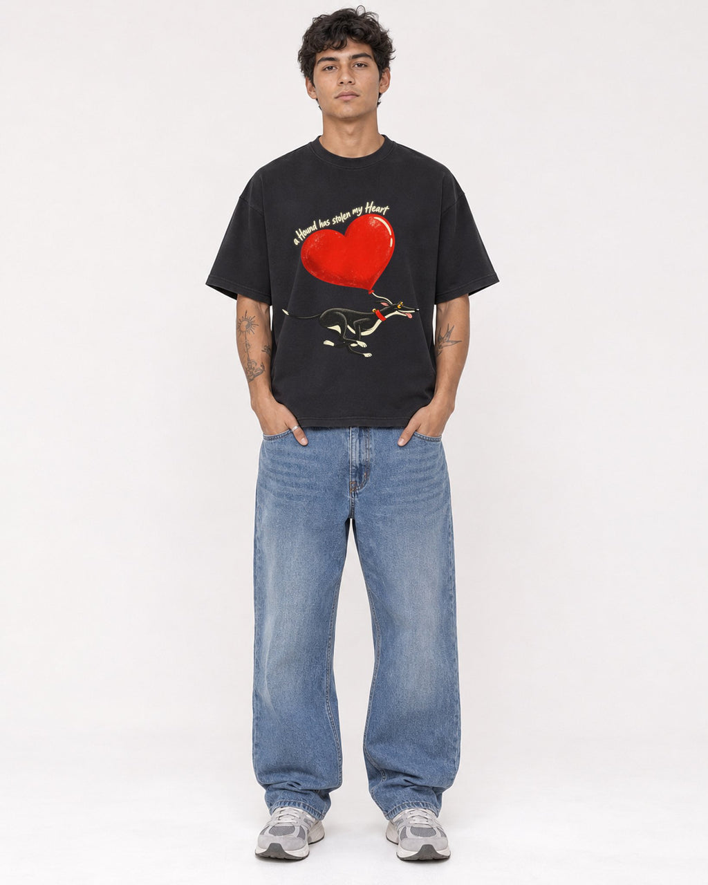 Mockup Boxy Heavyweight Tee Black male full-body 06