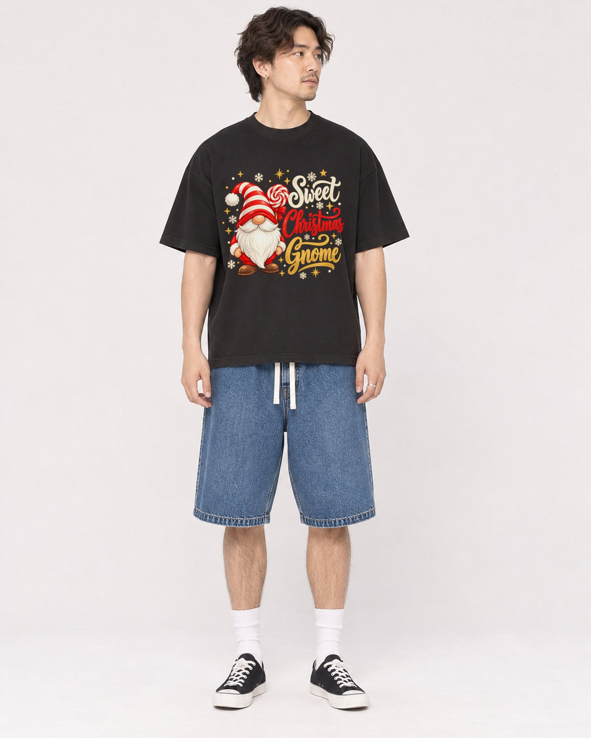 Mockup Boxy Heavyweight Tee Black male full-body 03