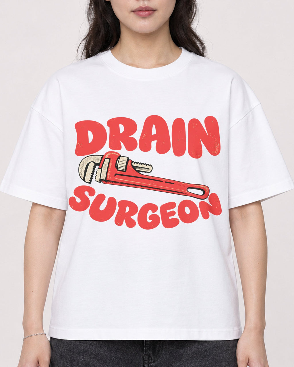 Mockup Boxy Heavyweight Tee White female close-up 03
