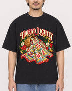Mockup Boxy Heavyweight Tee Black male close-up 02