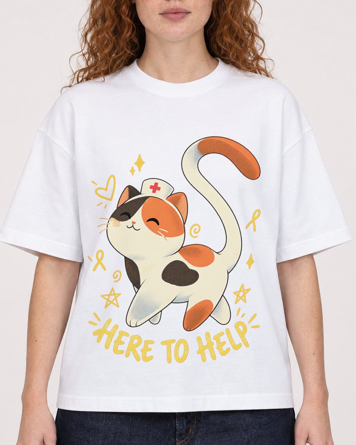 Mockup Boxy Heavyweight Tee White female close-up 09
