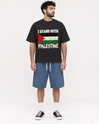 Mockup Boxy Heavyweight Tee Black male full-body 07