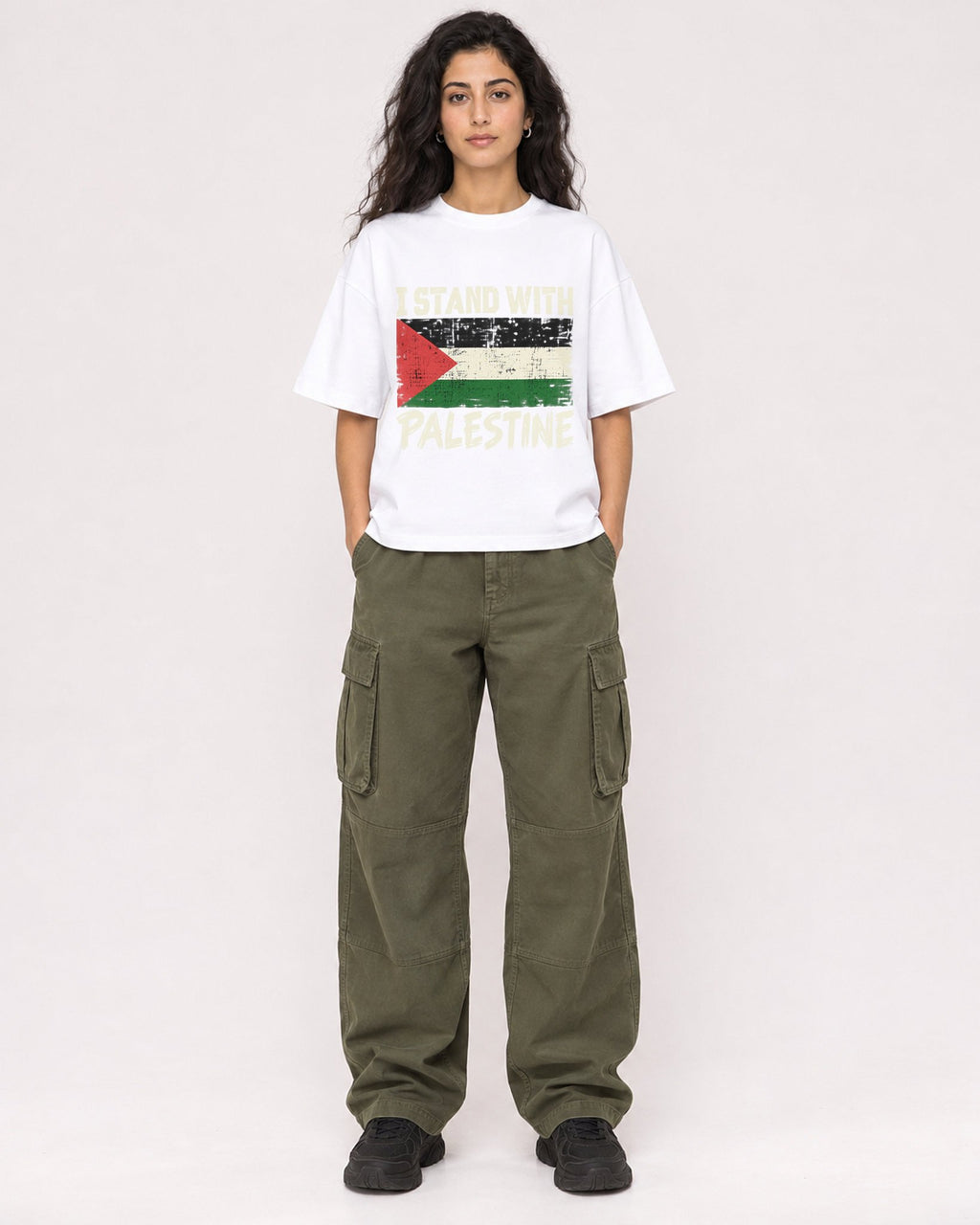 Mockup Boxy Heavyweight Tee White female full-body 07