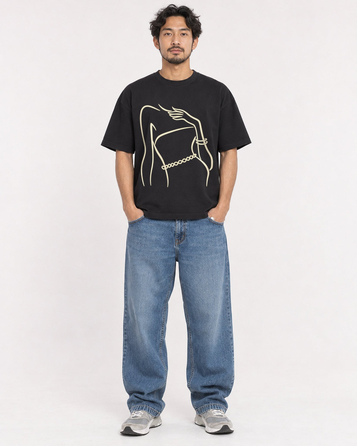 Mockup Boxy Heavyweight Tee Black male full-body 02