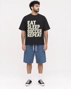 Mockup Boxy Heavyweight Tee Black male full-body 07