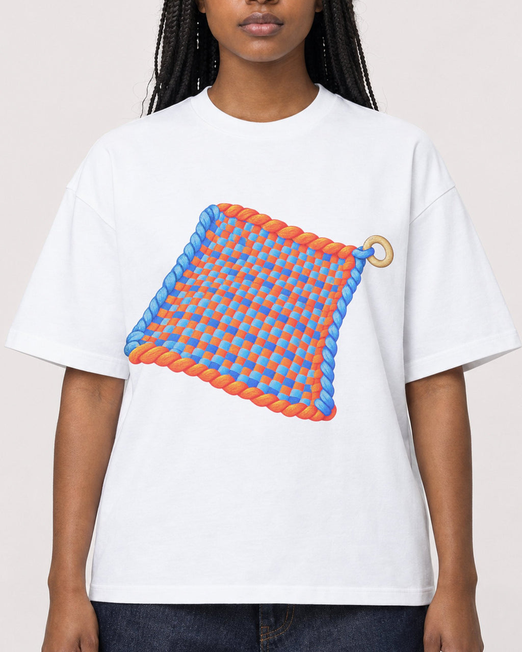 Mockup Boxy Heavyweight Tee White female close-up 04