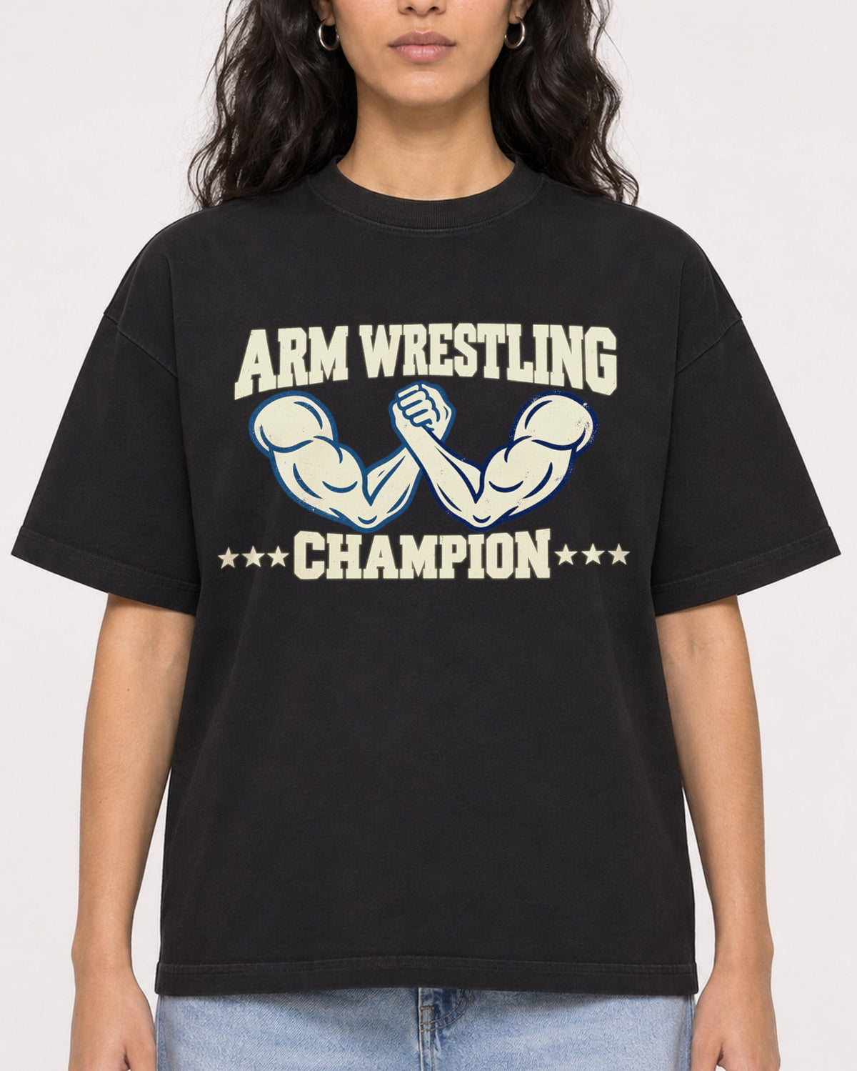 Mockup Boxy Heavyweight Tee Black female close-up 07