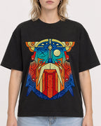 Mockup Boxy Heavyweight Tee Black female close-up 19