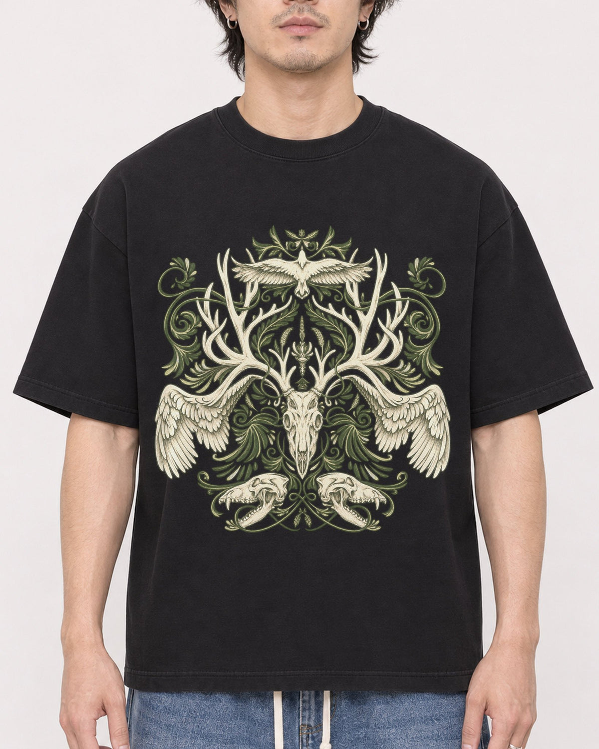 Mockup Boxy Heavyweight Tee Black male close-up 03
