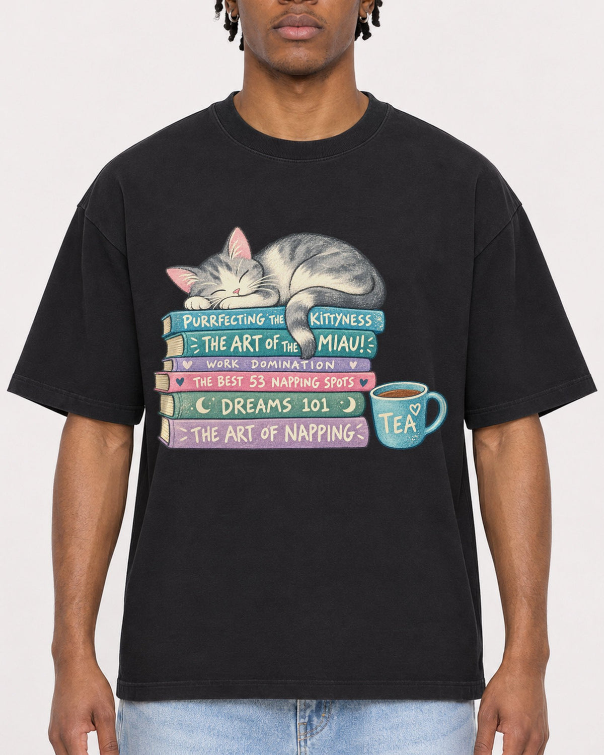 Mockup Boxy Heavyweight Tee Black male close-up 05
