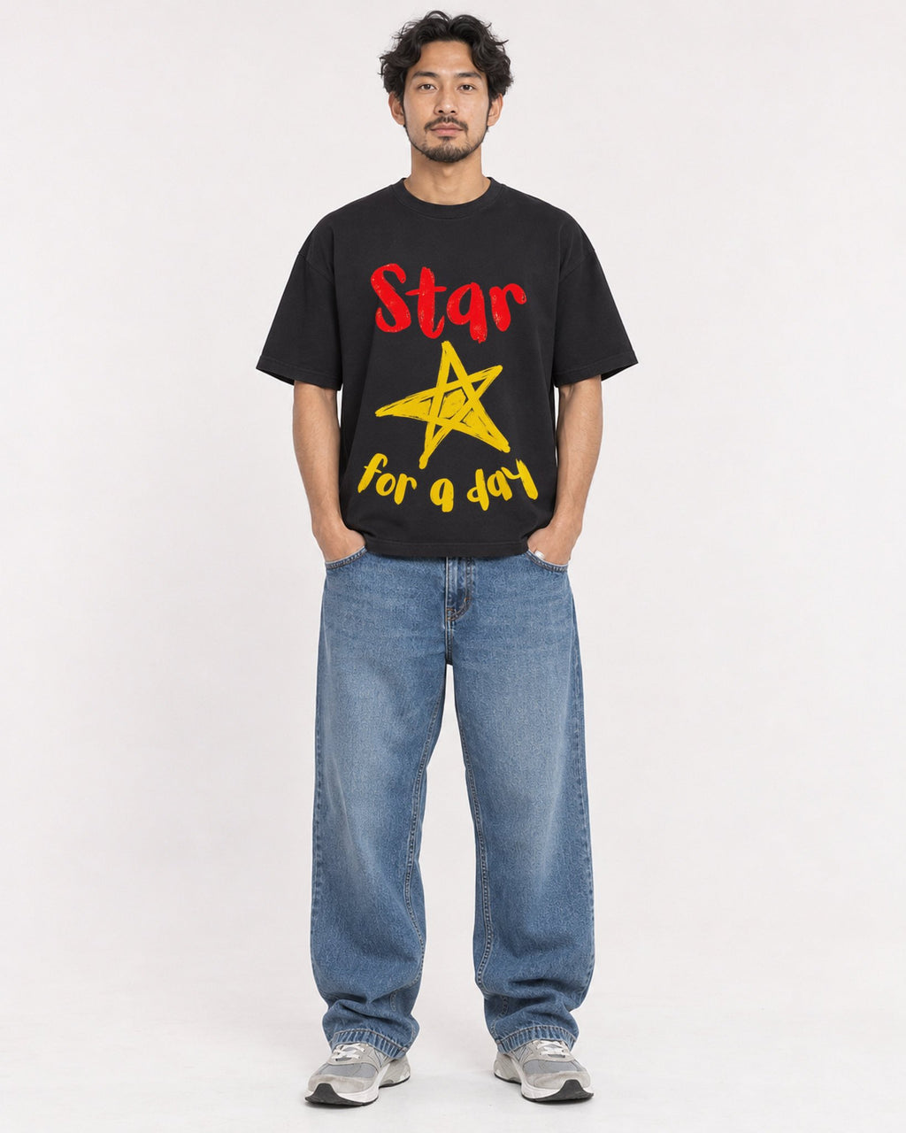Mockup Boxy Heavyweight Tee Black male full-body 02