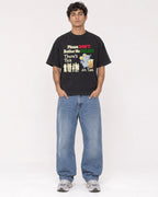 Mockup Boxy Heavyweight Tee Black male full-body 06