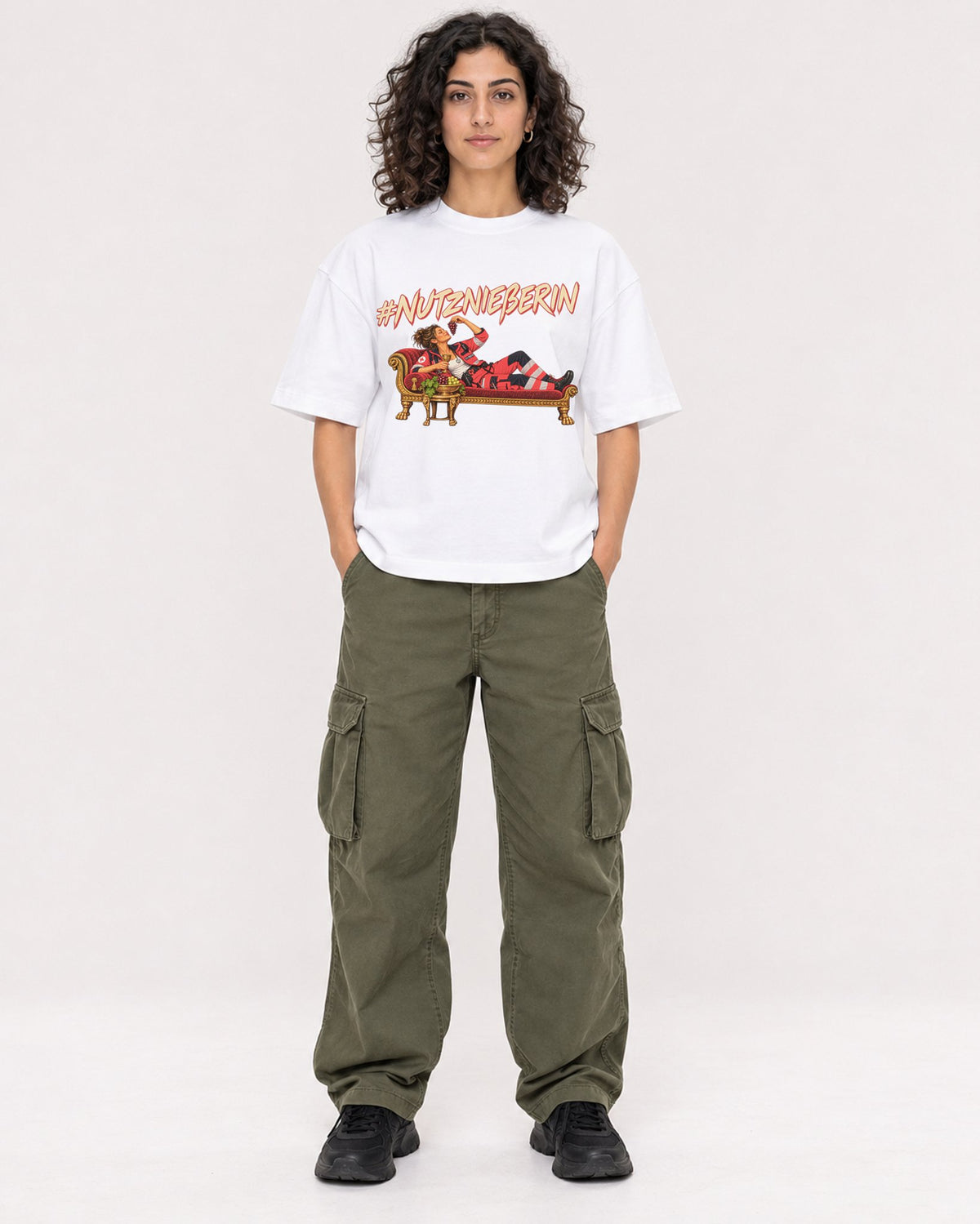 Mockup Boxy Heavyweight Tee White female full-body 27