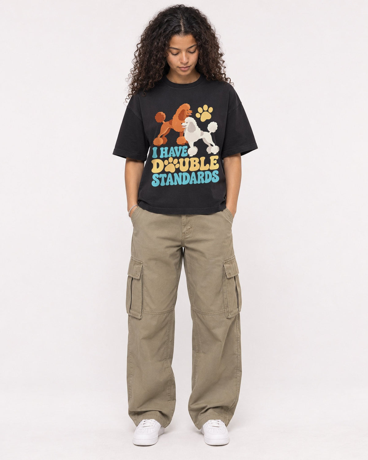 Mockup Boxy Heavyweight Tee Black female full-body 10