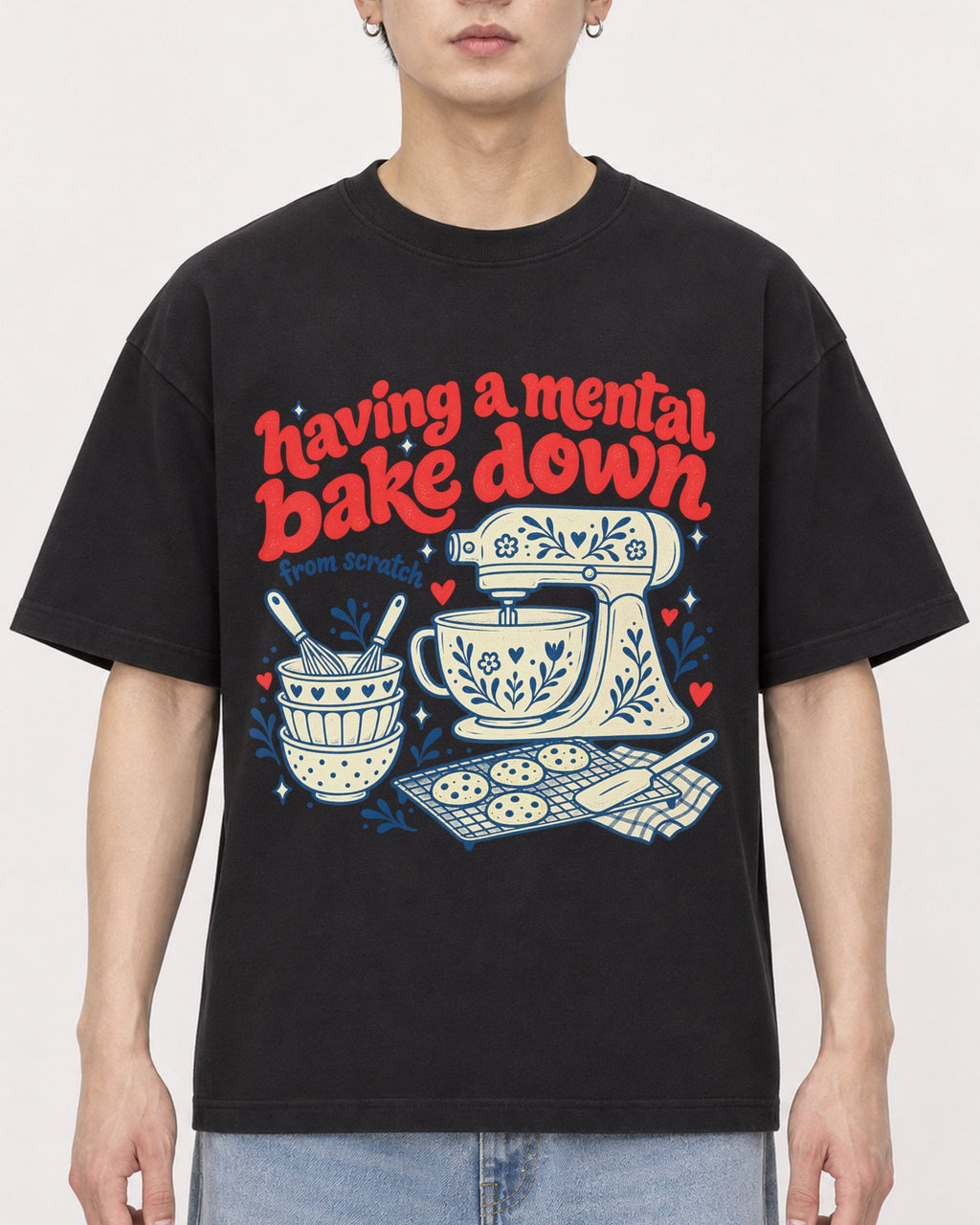 Mockup Boxy Heavyweight Tee Black male close-up 01