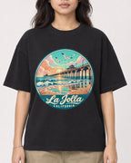 Mockup Boxy Heavyweight Tee Black female close-up 02