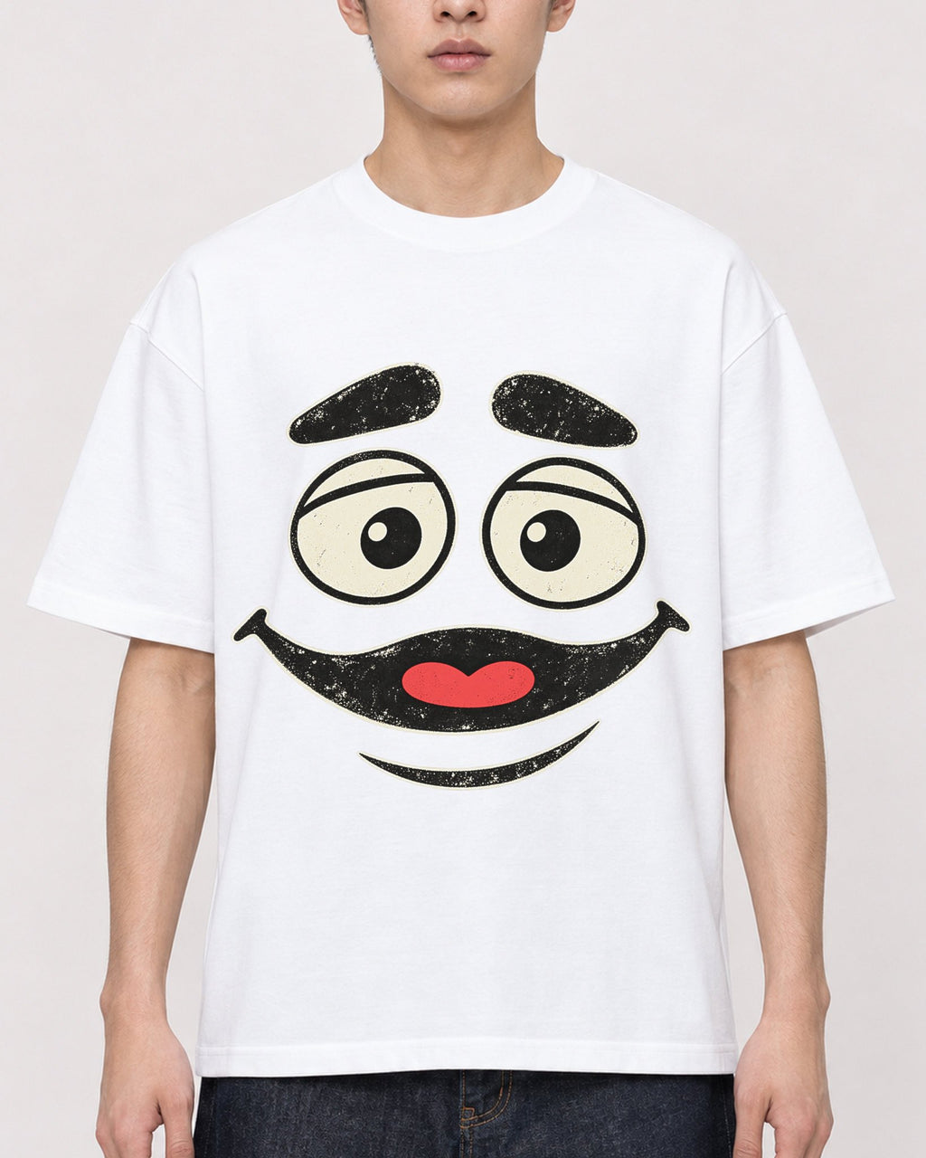 Mockup Boxy Heavyweight Tee White male close-up 21