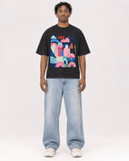 Mockup Boxy Heavyweight Tee Black male full-body 05