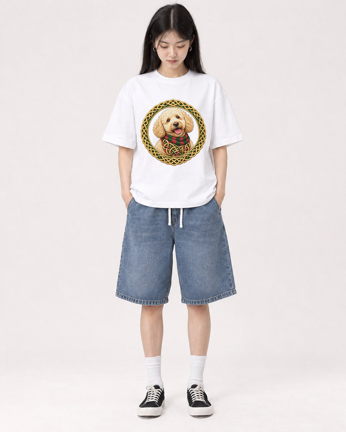 Mockup Boxy Heavyweight Tee White female full-body 01