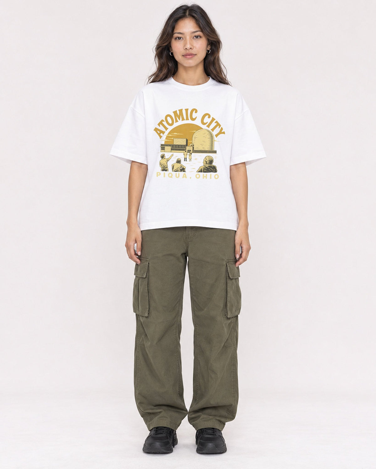 Mockup Boxy Heavyweight Tee White female full-body 02