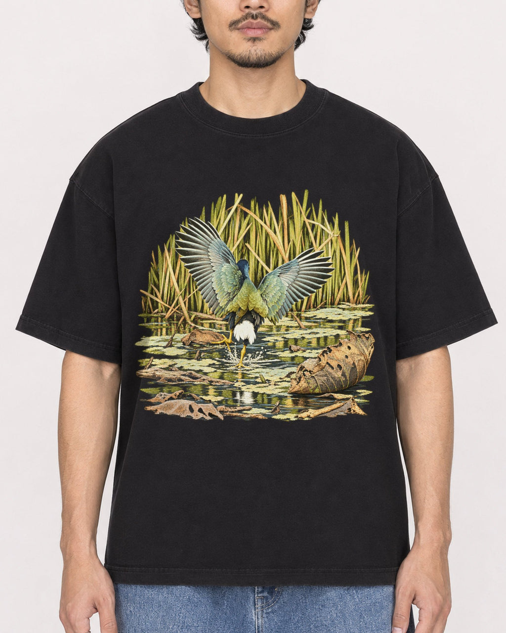 Mockup Boxy Heavyweight Tee Black male close-up 02