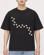 Mockup Boxy Heavyweight Tee Black male close-up 01