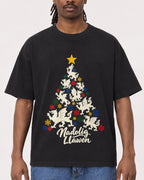 Mockup Boxy Heavyweight Tee Black male close-up 34