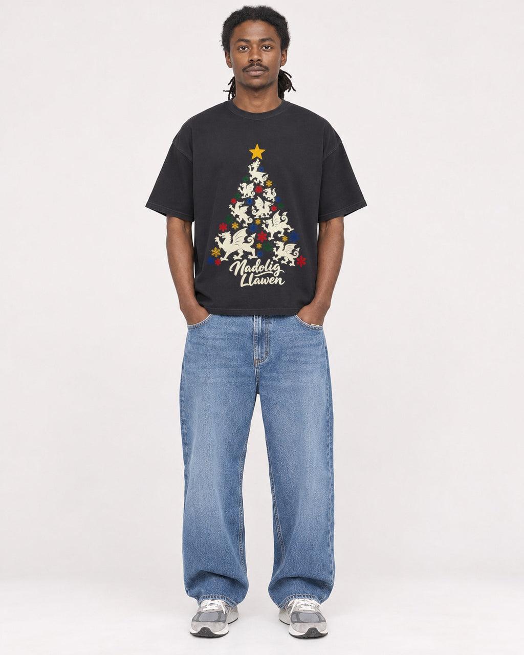 Mockup Boxy Heavyweight Tee Black male full-body 34