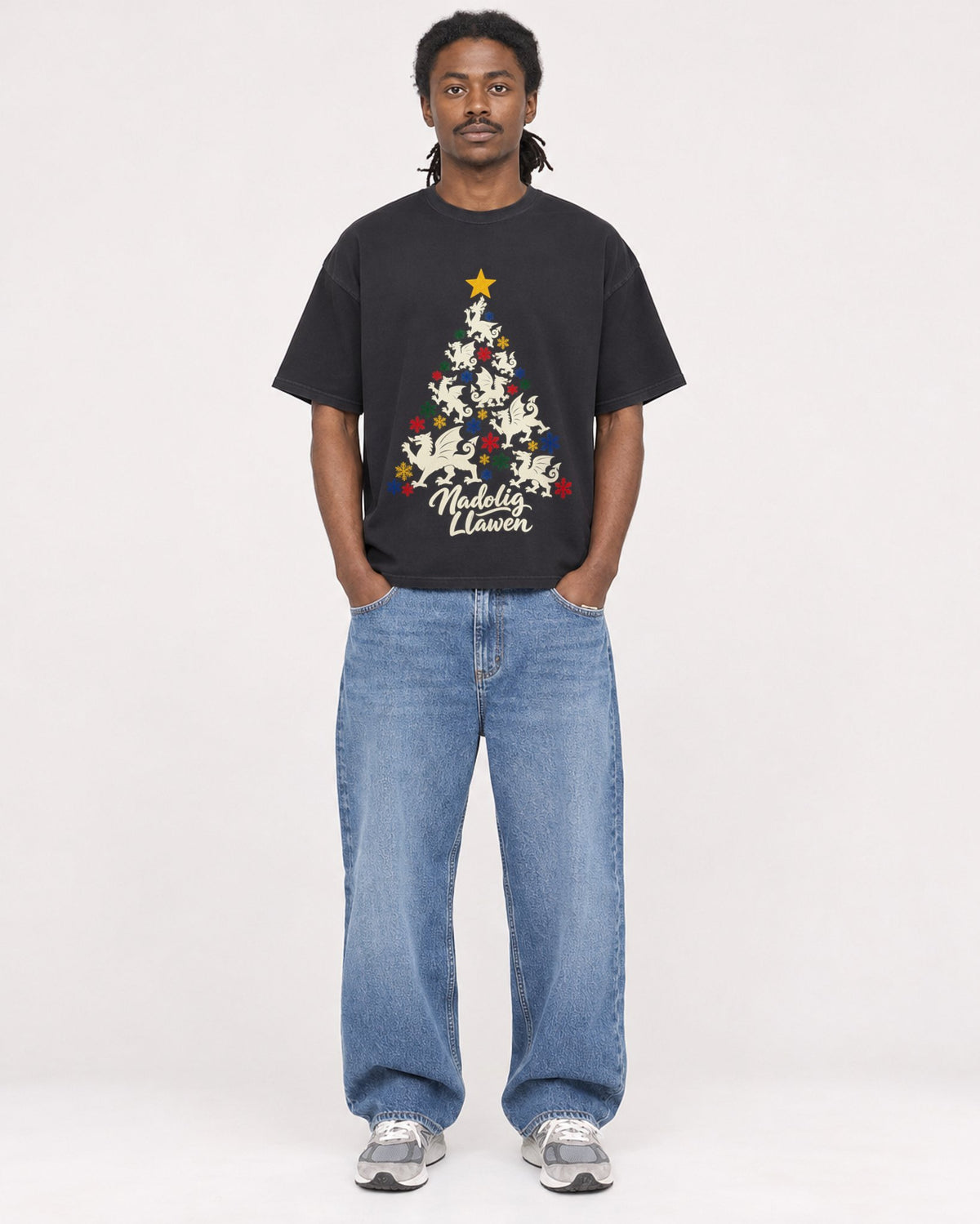 Mockup Boxy Heavyweight Tee Black male full-body 34