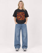 Mockup Boxy Heavyweight Tee Black female full-body 08