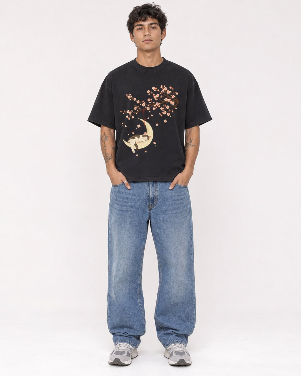 Mockup Boxy Heavyweight Tee Black male full-body 06