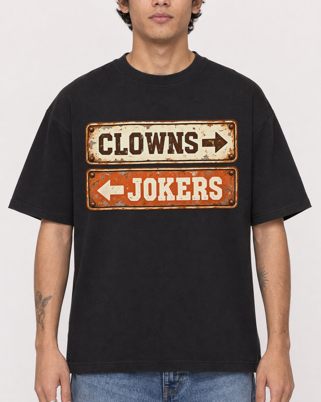Mockup Boxy Heavyweight Tee Black male close-up 06