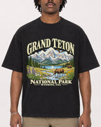 Mockup Boxy Heavyweight Tee Black male close-up 04