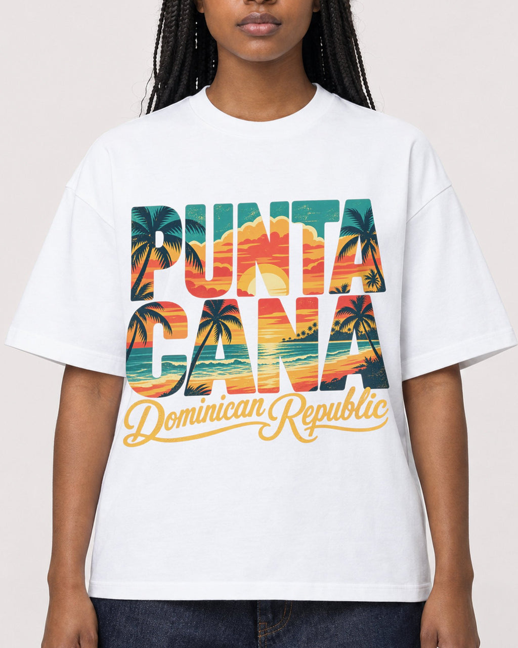 Mockup Boxy Heavyweight Tee White female close-up 04