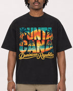 Mockup Boxy Heavyweight Tee Black male close-up 04