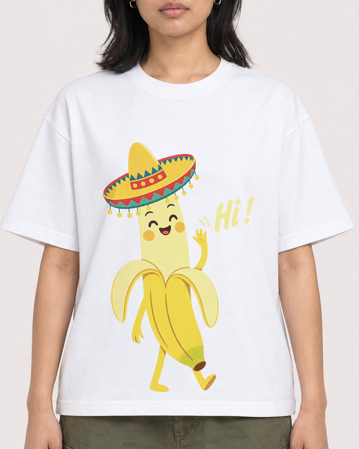 Mockup Boxy Heavyweight Tee White female close-up 22