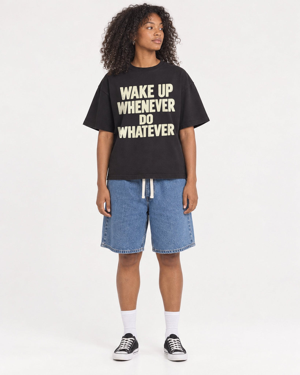 Mockup Boxy Heavyweight Tee Black female full-body 05