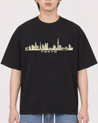 Mockup Boxy Heavyweight Tee Black male close-up 11