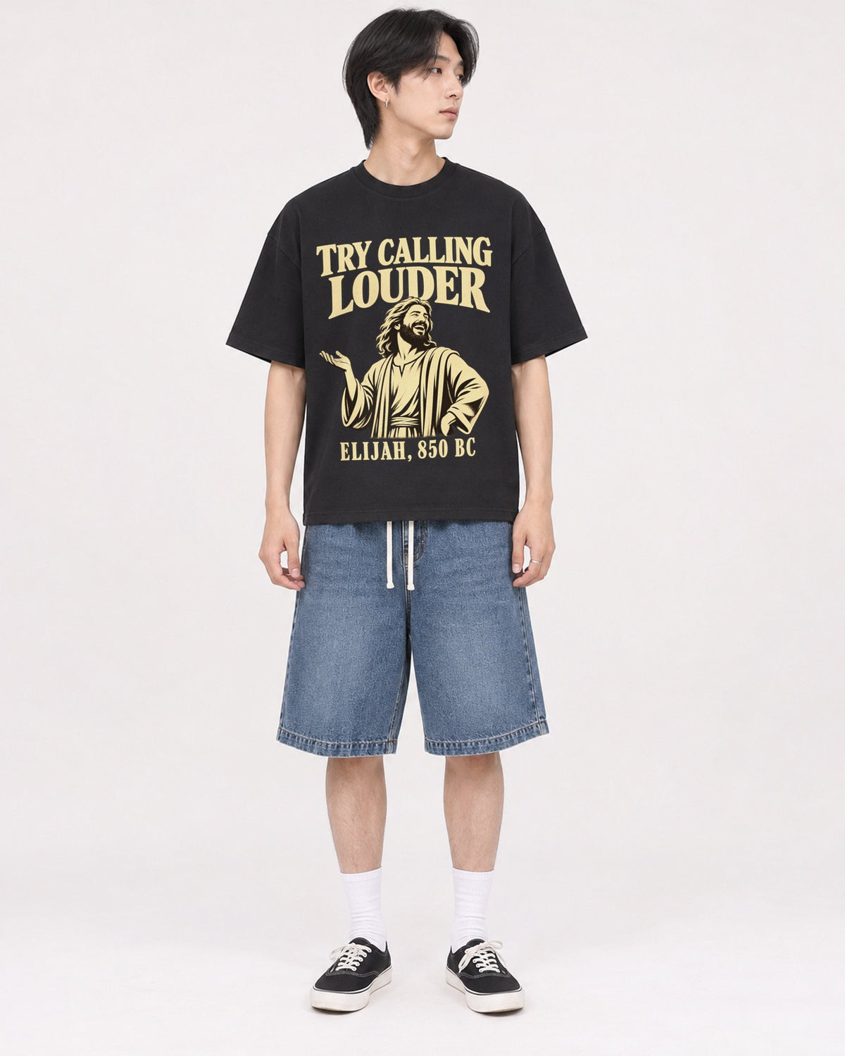 Mockup Boxy Heavyweight Tee Black male full-body 11