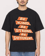 Mockup Boxy Heavyweight Tee Black male close-up 02