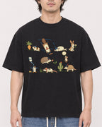 Mockup Boxy Heavyweight Tee Black male close-up 03