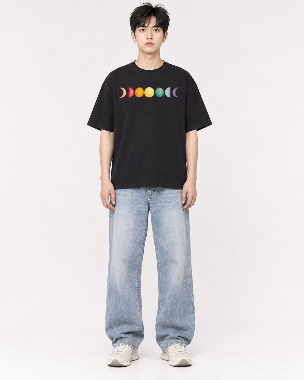 Mockup Boxy Heavyweight Tee Black male full-body 01