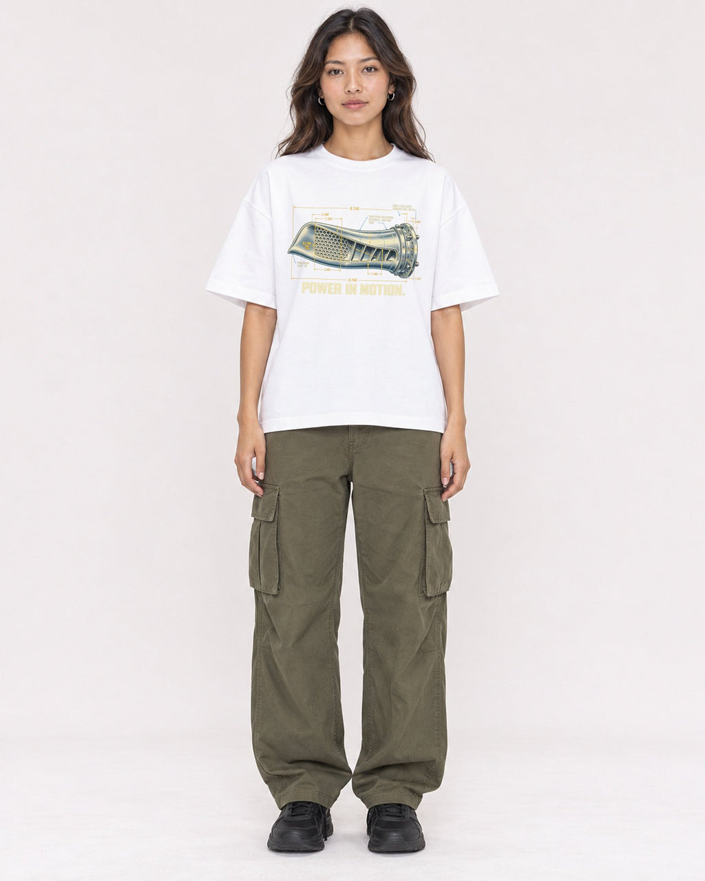 Mockup Boxy Heavyweight Tee White female full-body 02