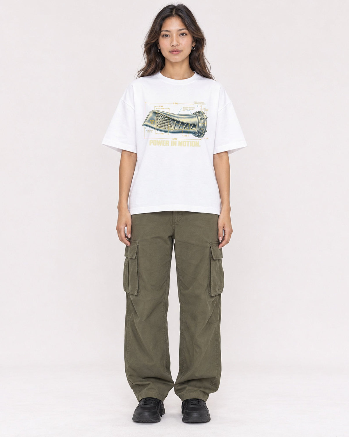 Mockup Boxy Heavyweight Tee White female full-body 02
