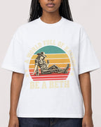 Mockup Boxy Heavyweight Tee White female close-up 04