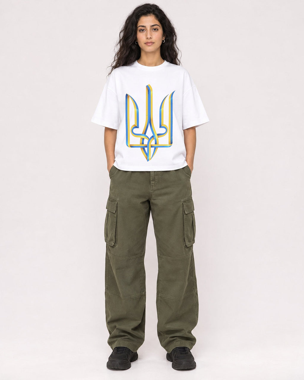 Mockup Boxy Heavyweight Tee White female full-body 07