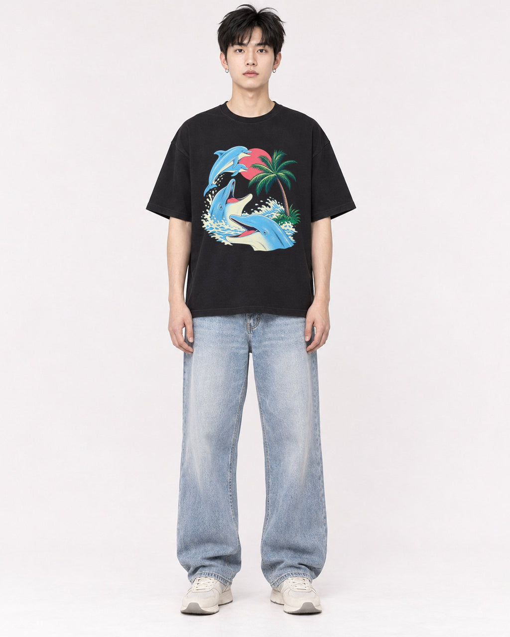 Mockup Boxy Heavyweight Tee Black male full-body 01