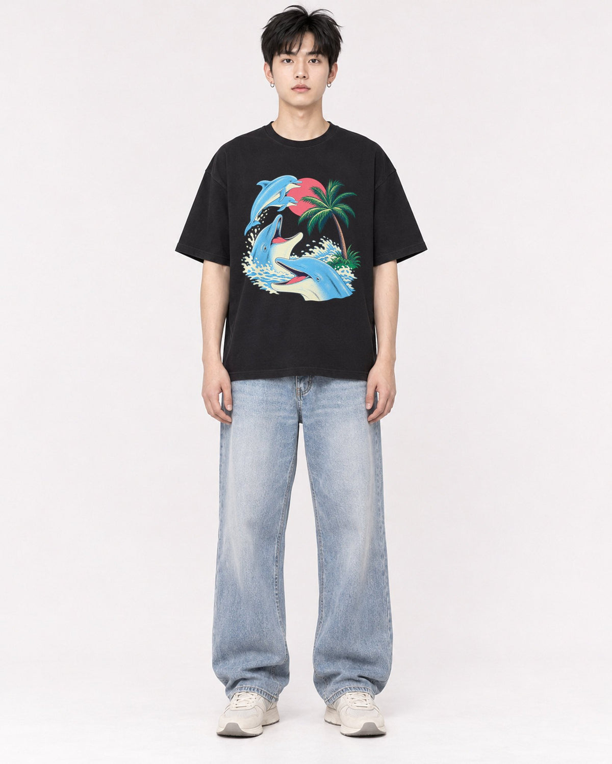 Mockup Boxy Heavyweight Tee Black male full-body 01