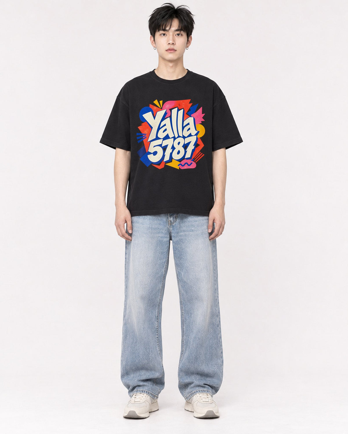 Mockup Boxy Heavyweight Tee Black male full-body 01